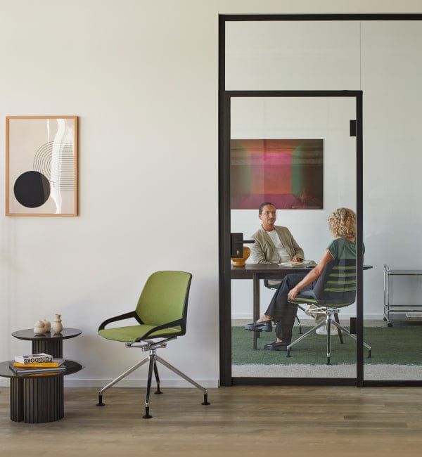 Aeris Numo Comfort: Der Konferenzstuhl für gesundes Sitzen