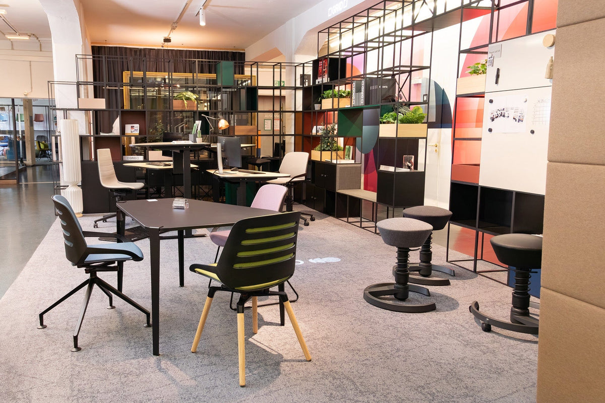 Aeris in the showroom Designwerkschau Munich